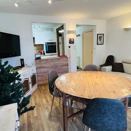 Apartment Les 2 Alpes - 6 Pers, 2 Pieces, Balcon, Cuisine Equipee - Fr-1-546-18 *